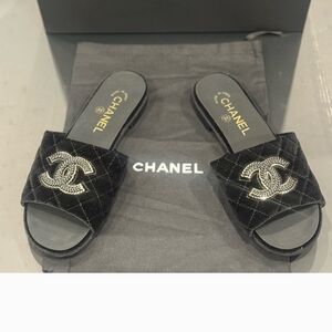 Black Quilted Slide Sandals NOVELTY 39